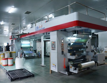 Fixed-point coating machine