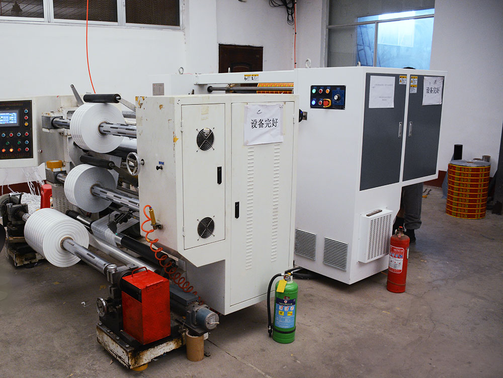 High-speed slitting machine